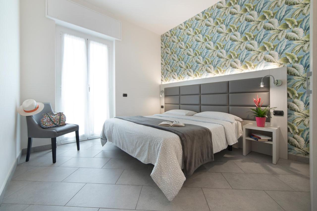 Hotel Residence Laigueglia Free Parking Екстериор снимка