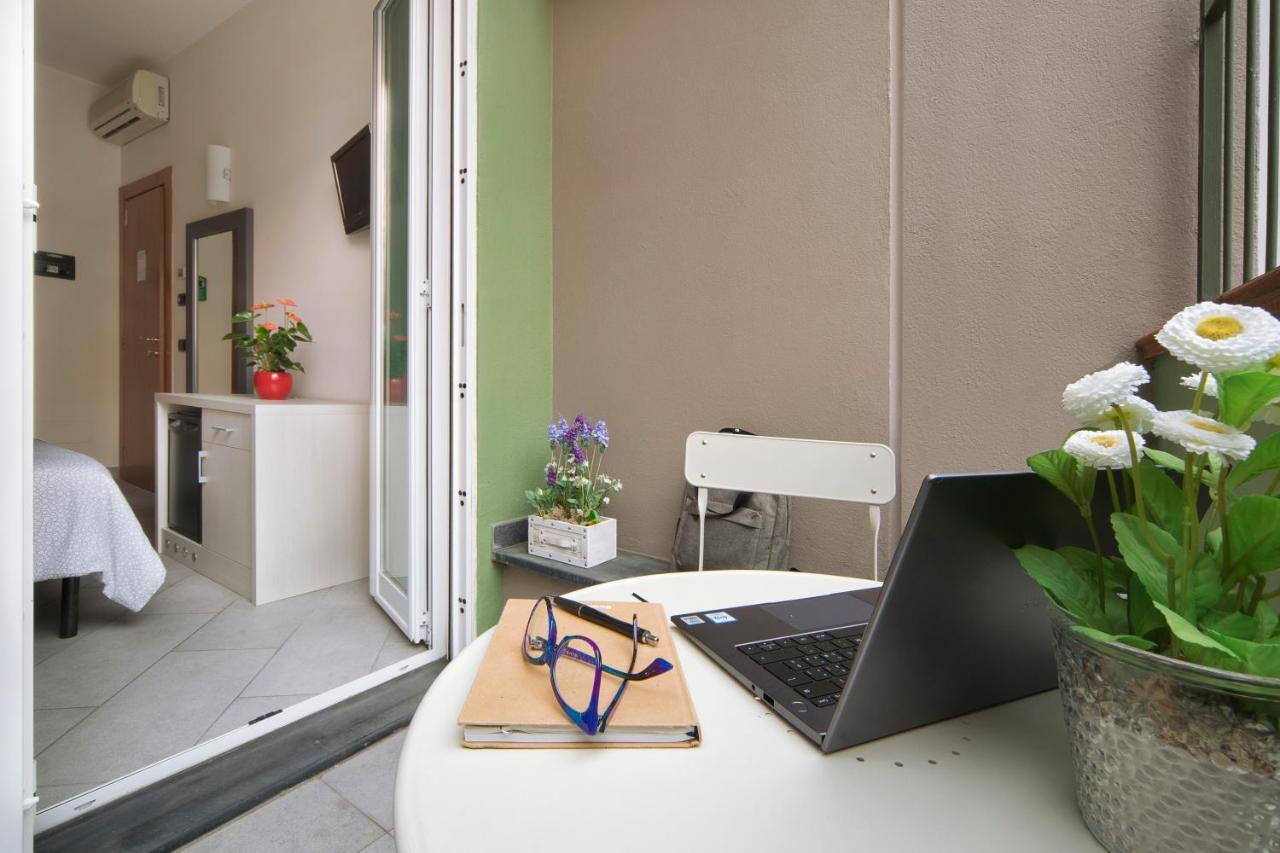 Hotel Residence Laigueglia Free Parking Екстериор снимка
